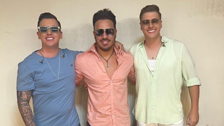 Marcelo Martins prestigia gravação de DVD da dupla Diego e Leonardo
