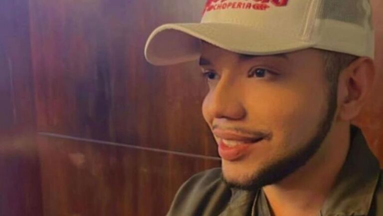 Lucas Bessa, digital influencer, marca presença na Chopada Colorado em comemoração aos 16 anos da Choperia Colorado