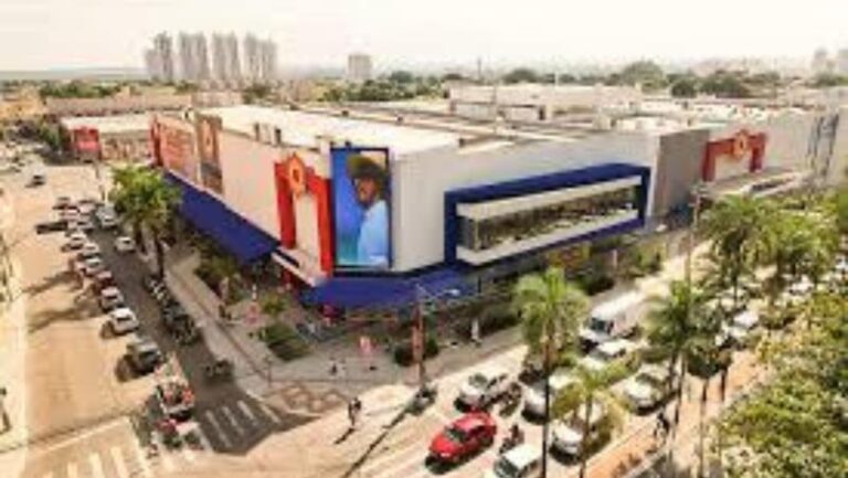 De olho no atacado, Mega Moda antecipa campanha especial para o Dia das Crianças com promoções e desfile infantil