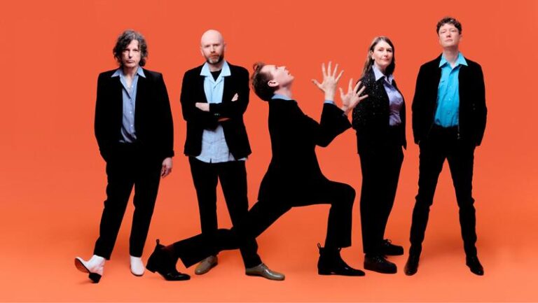 Emersoul Groove lança releitura de “Metamorfose Ambulante”, de Raul Seixas