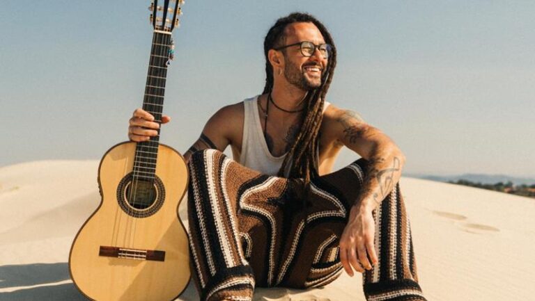 Gabriel Elias retorna às raízes reggae em “Tropical” e celebra jornada de autodescoberta