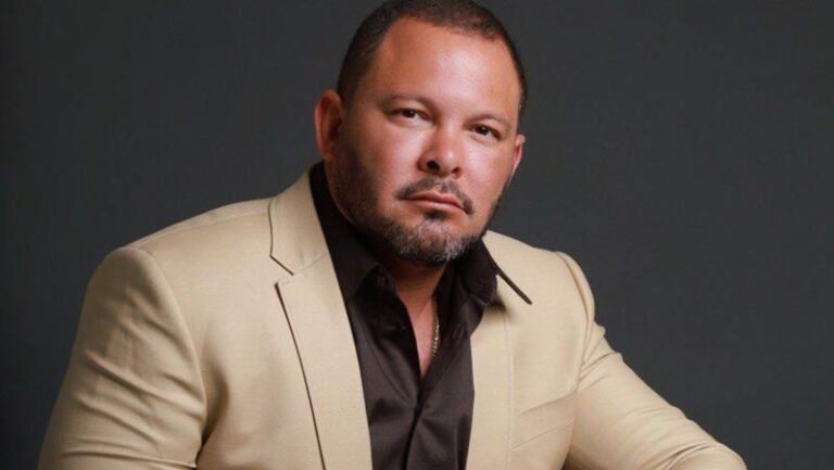 Douglas Andrade ensina como triplicar as vendas na Black Friday pelo WhatsApp