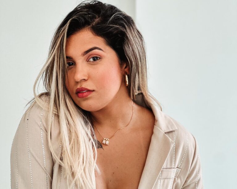 Ingrid Ataíde inspira mulheres na busca pelo corpo ideal para o verão