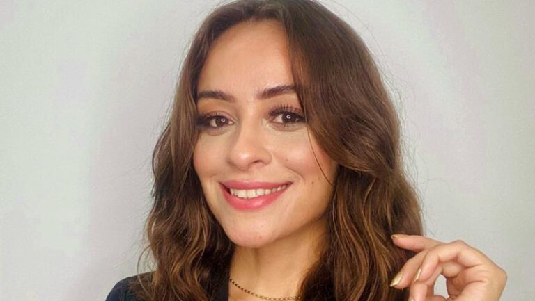 Regiane Rodrigues: Transformando Vidas Através da Beleza e do Empoderamento