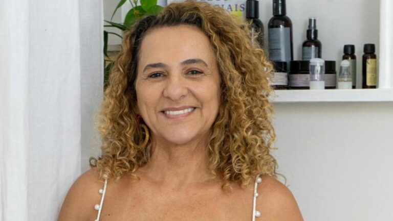 Meire Rocha: Uma Jornada de Superação e Empreendedorismo na Beleza