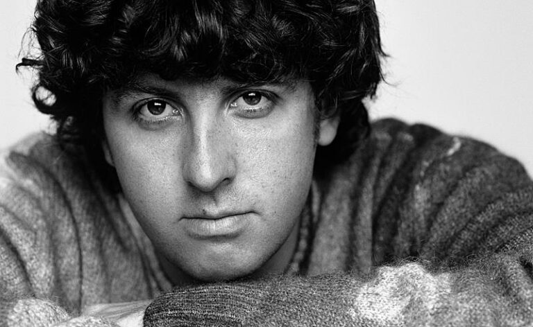 Jamie xx revela a edição Deluxe de seu álbum In Waves