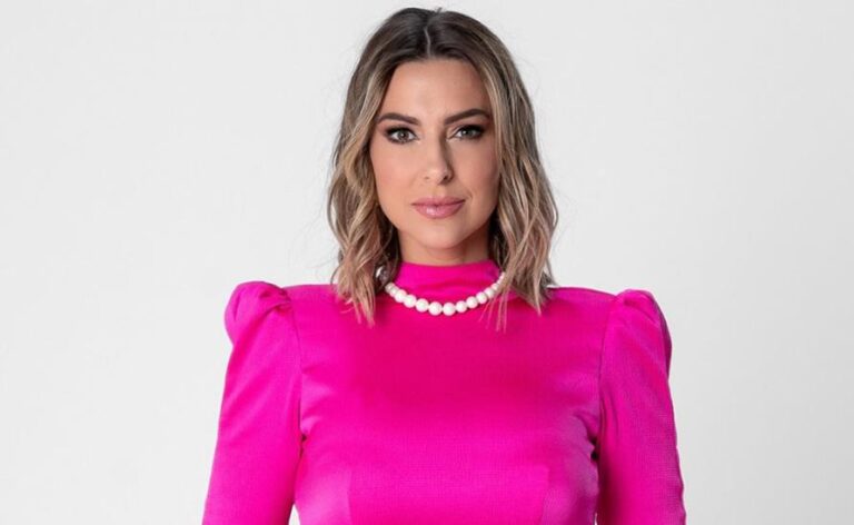 Juliana Rocha: A especialista que está transformando a comunicação de mulheres empreendedoras no Paraná