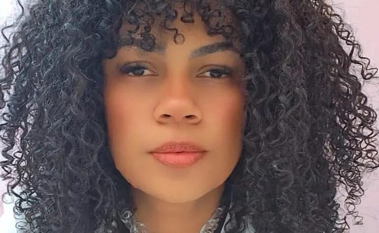 Superação e Empreendedorismo: A História de Juliana Furtado, Esteticista e Futura Biomédica