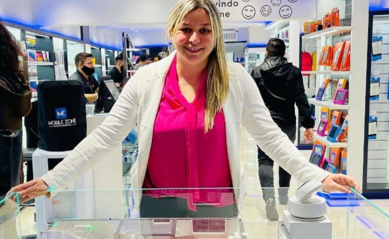 Paola Doldán e a Mobile Zone: Inovação Tecnológica em Ciudad del Este, Paraguai