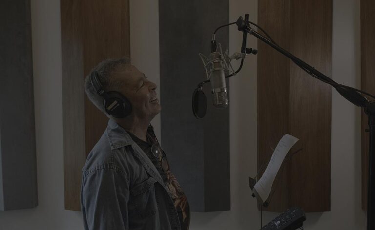 Hyldon compartilha o novo single “Favela do Rio de Janeiro”