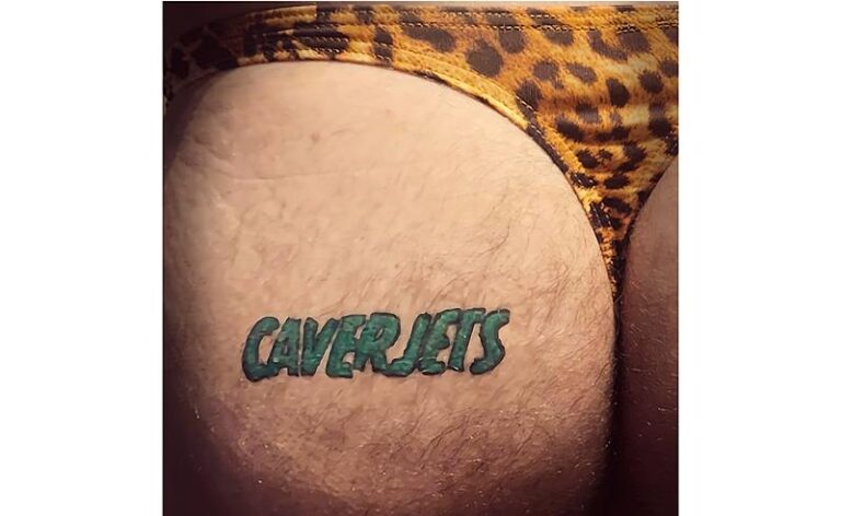 Banda Caverjets eleva o caos com novo álbum, “Punkaderia Caverjética”, um lançamento da Marã Música
