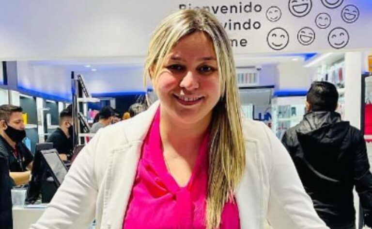 Paola Doldán e a Mobile Zone: Inovação Tecnológica em Ciudad del Este, Paraguai