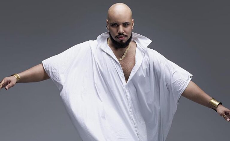 Sucesso de público, premiado multiartista Muato realiza 3ª edição de oficina de música para teatro no MUHCAB, na Gamboa