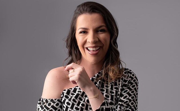 De CLT a Empreendedora digital: Como Marianna Senise Faturou Quase R$ 500 Mil no Digital Sem Aparecer