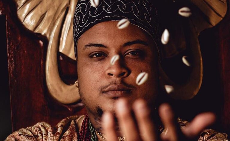 Pai Olavo: O Empresário e Sacerdote que Transforma a Cultura Afro-Brasileira