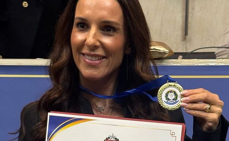 Reconhecimento, Empoderamento e Inovação: Rafaela de la Lastra é Homenageada na Assembleia Legislativa de São Paulo