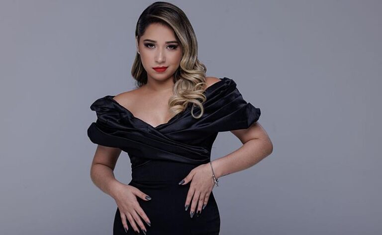 Marília Tavares desembarca no Villa Country para um show inesquecível