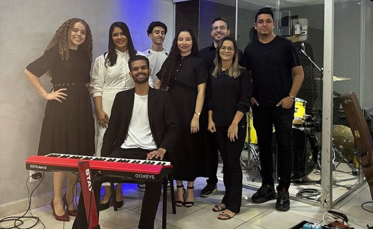 Pablyne Jennifer grava videoclipe do single “Vai Ter Surpresa” em Goiânia