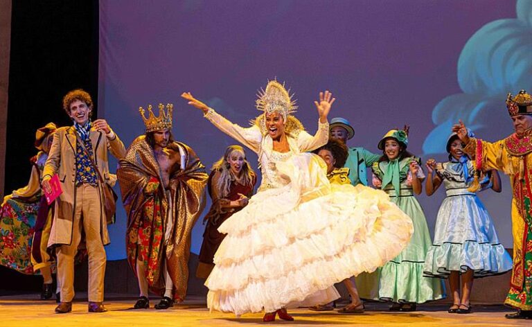 Fenômeno nos palcos pelo Brasil e inspirado em enredo de Rosa Magalhães, “Sonho Encantado de Cordel, O Musical” chega ao Teatro João Caetano, no Centro do Rio