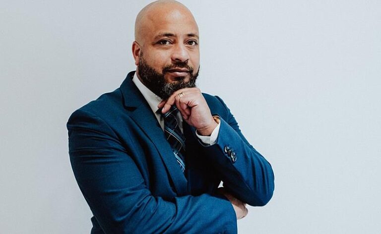 Carlos José Britto da Silva: Um Advogado Que Revoluciona o Mundo Jurídico com Excelência e Notoriedade