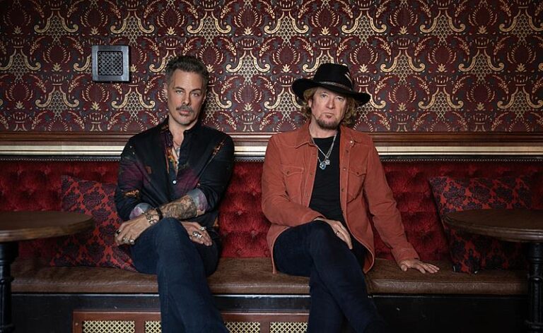 Smith/Kotzen compartilham seu novo álbum “Black Light / White Noise”