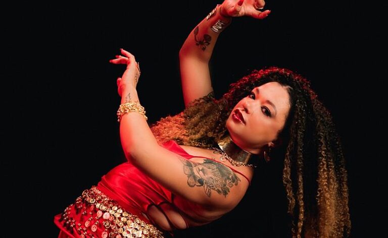 Ana Cacimba lança “Pombagira/ Dona da Casa/ Maria Mariá” e celebra a liberdade feminina no Mês da Mulher