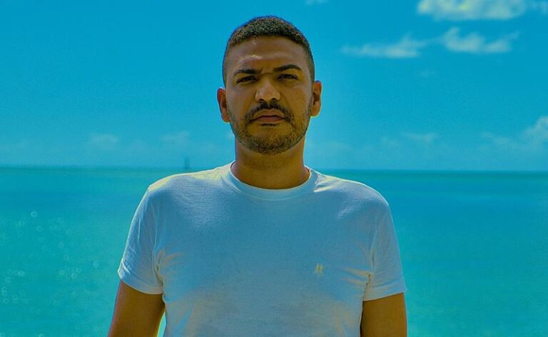 Cantor Lucas Alencar lança o single “Travessia” e inicia nova fase com o álbum “Fronteiras”