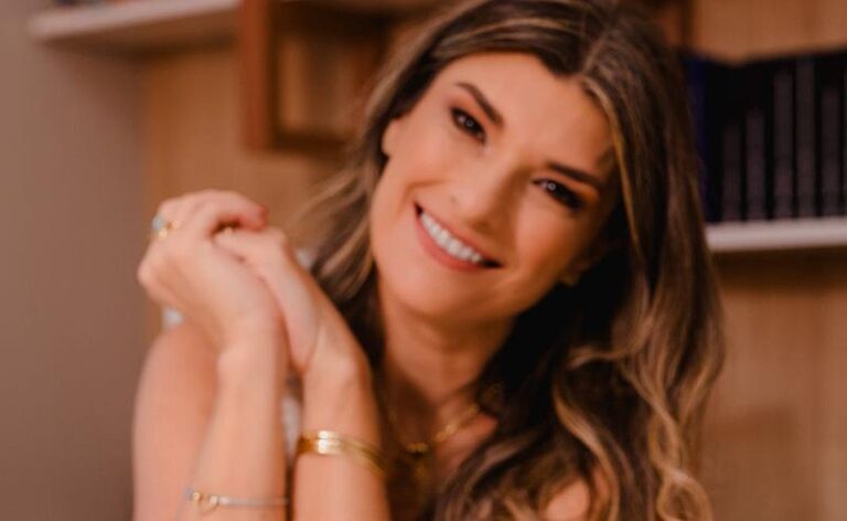 Psicóloga Renata Camargo lança comunidade online voltada para mães de adolescentes