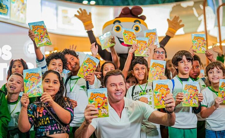 Júnior Rostirola conquista o público infantil na Bienal do Livro do Rio com lançamentos cheios de aventura, fé e diversão