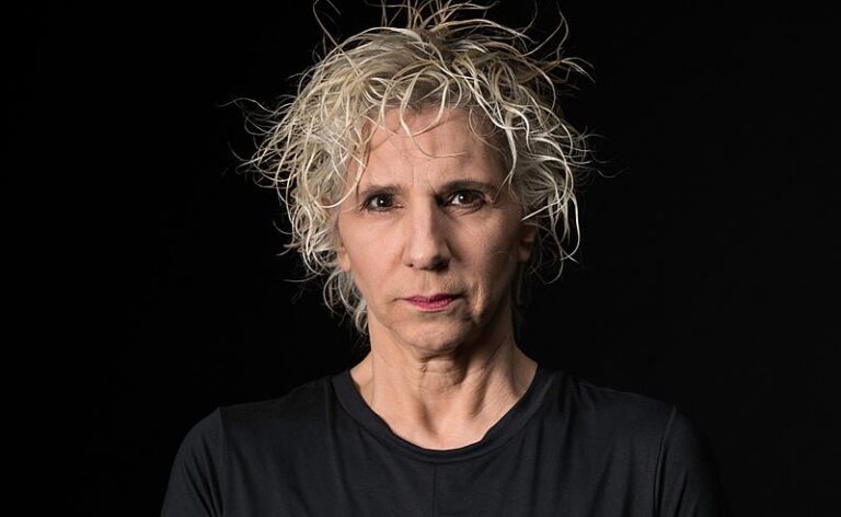 Denise Stoklos apresenta “Elis Regina” neste fim de semana no Teatro I Love PRIO