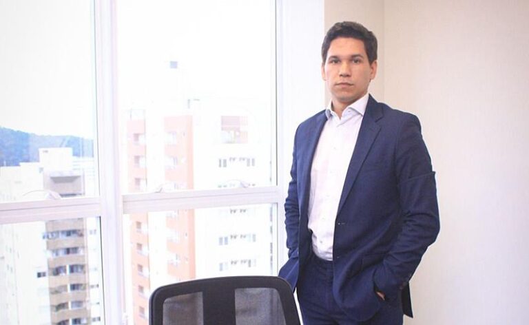 Empresas que crescem sem o dono: modelo criado por especialista vira solução para negócios que querem escalar com estrutura