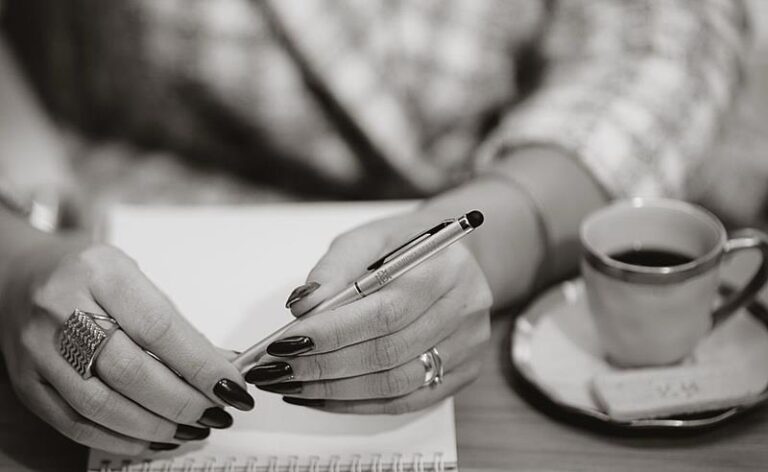 Empresas deixam de recuperar valores expressivos por não investirem em processos jurídicos e financeiros eficientes; número de inadimplentes bate recorde em 2025