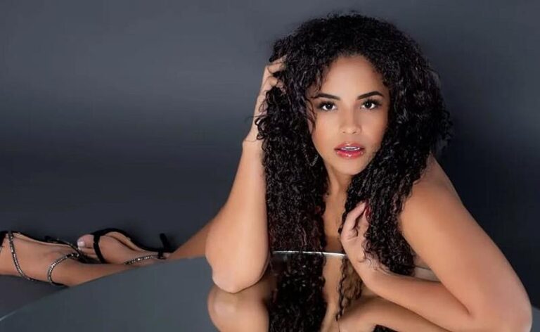 Débora Oliveira, destaque da beleza paranaense, mira a Sapucaí como musa do Carnaval 2026