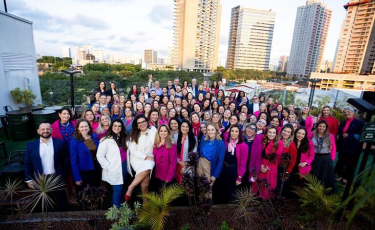 Redes femininas de negócios movimentam contratos e criam nova elite do networking no Brasil