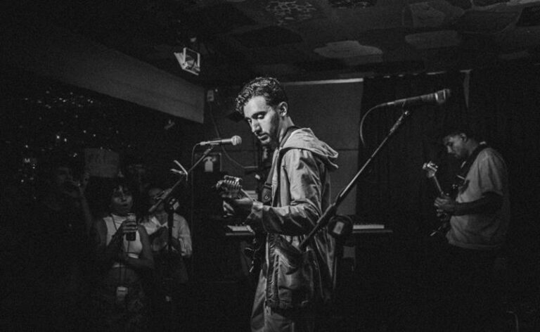 Matheus Marotta lança “Agora Espero”, novo single do EP A Falta: Capítulo II