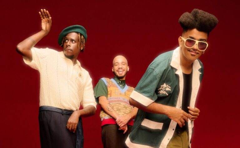 Vencedores do Grammy Latino, Os Garotin agitam o Teatro Nova Iguaçu Petrobras