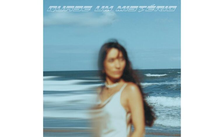 Laura Rogalli fala sobre a plenitude do amor em seu novo single “Quase Um Mistério”