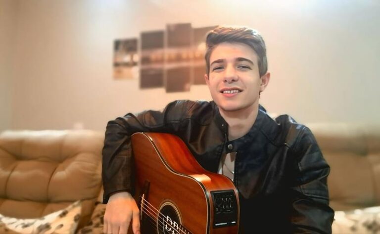 Daniel Bonetto é a nova voz de Santa Catarina