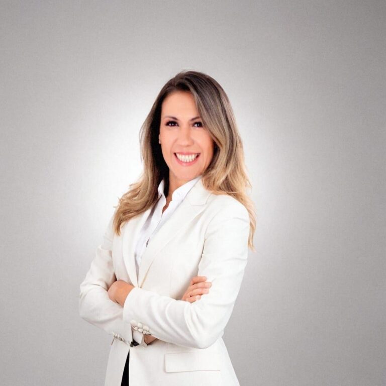 De farmacêutica a referência nacional: Dra. Susan Aquino Brito e a revolução da estética auricular no Brasil
