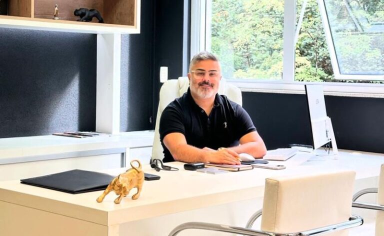 Betinho Alves lança capítulo em Disruptivo ao lado de Flávia Pavanelli e Luíza Trajano