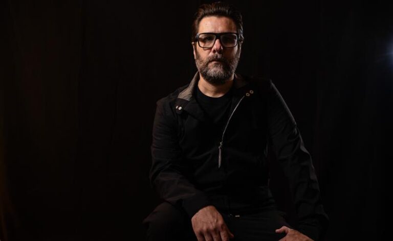 Hugo Mariutti divulga “This Must Be Wrong”, quarto e mais completo disco da carreira solo