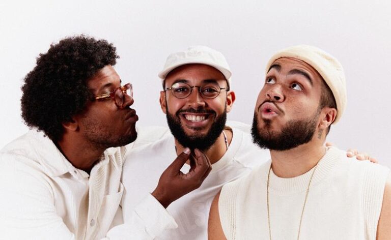 Gilsons chega hoje a Londres para iniciar turnê europeia do álbum “Pra Gente Acordar”