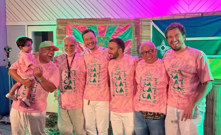 Mangueira pode ter um dos maiores poetas do país como compositor no próximo Carnaval