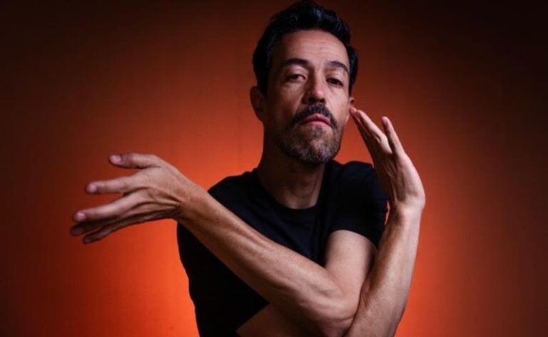 MEME DEL REAL lança seu álbum de estreia