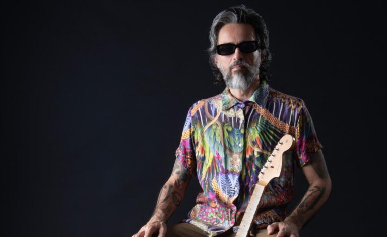 Lúcio Maia une baião e reggae no cativante single “Tábua das Horas”