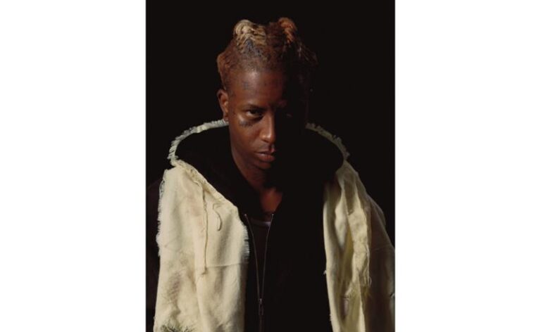 Yunk Vino lança MR., seu primeiro álbum de estúdio, inaugurando nova fase marcada por conceito, maturidade e construção narrativa