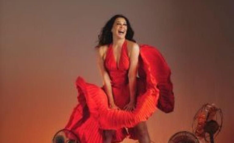 Claudia Raia e Jarbas Homem de Mello apresentam “Cenas da Menopausa” em sessão única no Recife