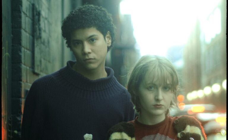 Burglar lança novo single ‘Star-Crossed’, disponível via TULLE