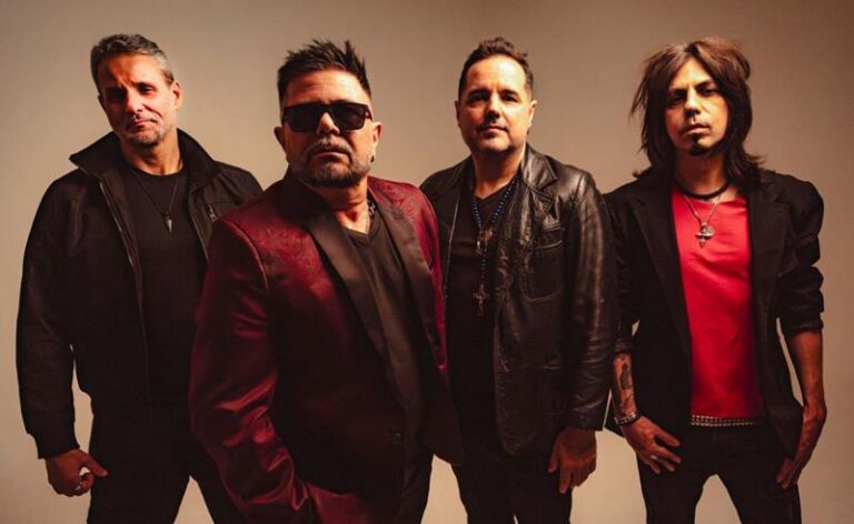 Banda Yahoo une tecnologia e narrativa sensorial no clipe de ‘Te Beijei’