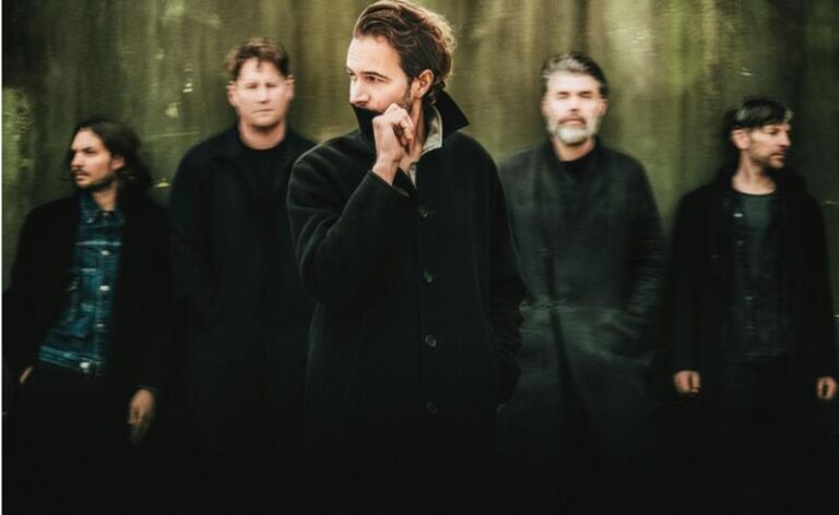 Editors lança o novo single “Call It In”